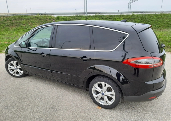 Ford S-Max cena 29900 przebieg: 362000, rok produkcji 2013 z Dębica małe 379